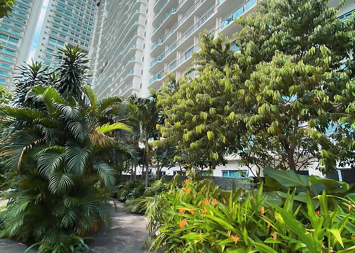 Aveline Suites, Garden View, 2br, Amenities Apartment